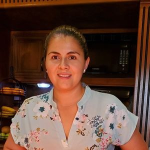 Meet your Posher, Maricela